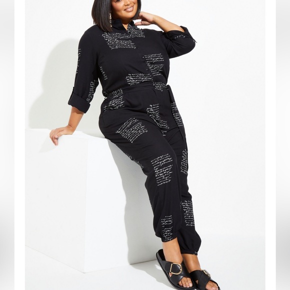 Letter script black white jumpsuit sophisticated trendy XXL - Picture 6 of 7